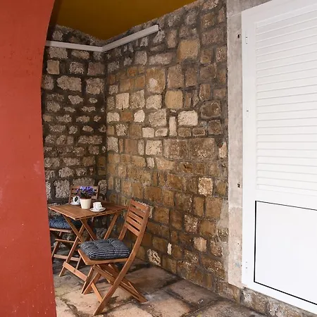 Downtown Korina Lejlighed *