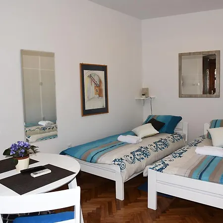Apartment Downtown Korina Zadar